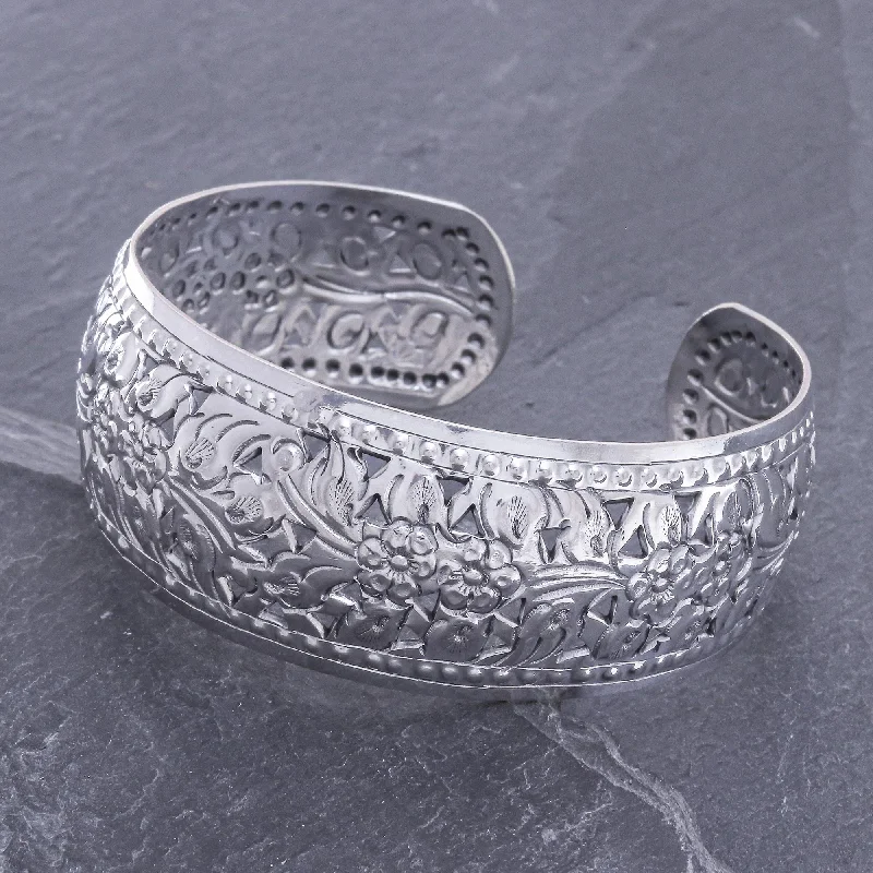 Elegant silver bangles for formal wear-Precious Garland Unique Floral Sterling Silver Cuff Bracelet