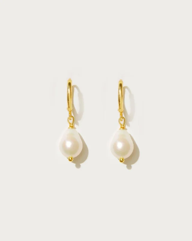 bold gold earrings for statement style -Pearl Hoop Earrings