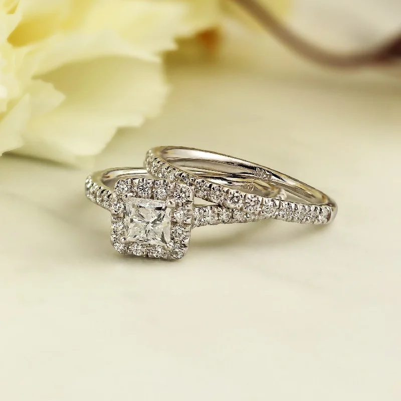 simple rings with diamonds-Auriya 14k Gold 1ctw Princess-cut Halo Diamond Engagement Ring Set