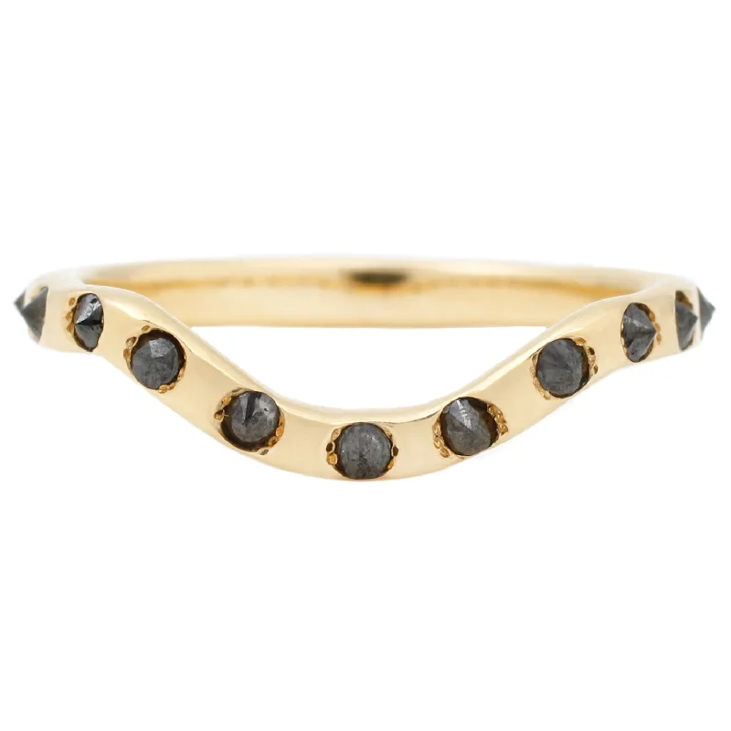 trendy engagement rings-Black Diamond Point Up Band