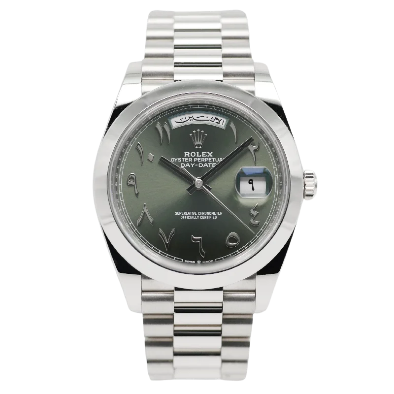 casual watches for men with simple dial -Rolex Day-Date 40 Platin 228206 - 2022